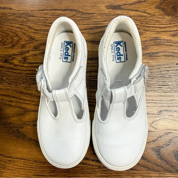 Keds Kids Daphne White Leather T-Strap Sneakers with Velcro Closure Size 11 - Picture 5 of 11